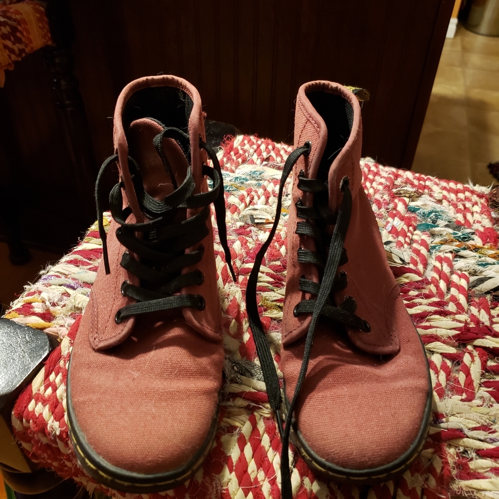 Burgundy Dr. Martens sneakers